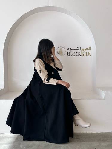 عباية سارة