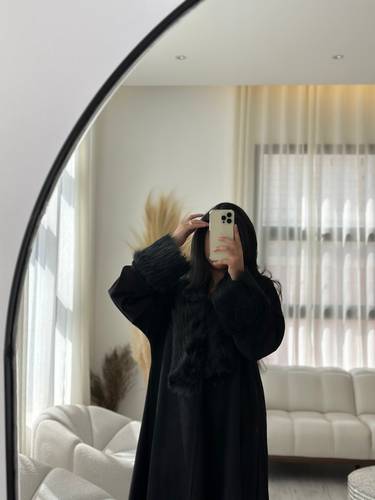 شمواه أسود تدخيلة فرو