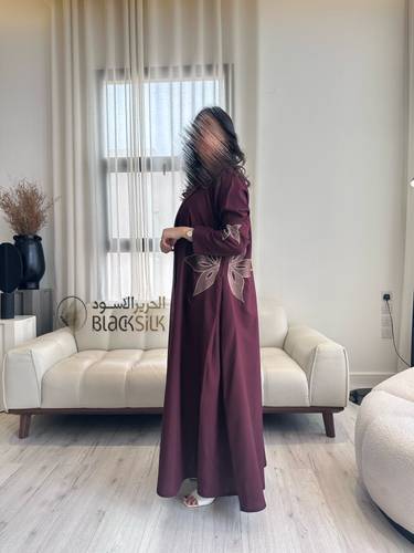 عباية الهنوف 