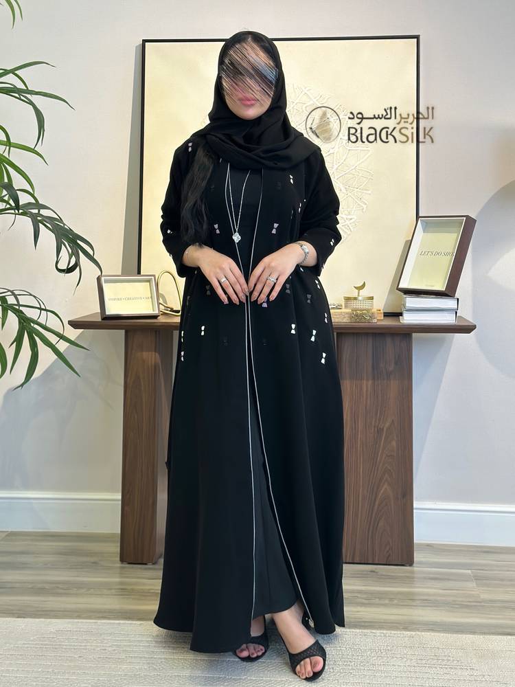 عباية وتين