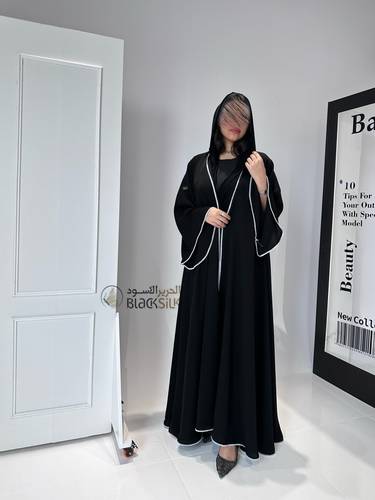 عباية مُرهفة