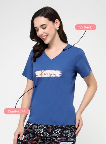 KEEP GOING PRINTED V-NECK T-SHIRT