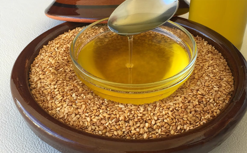 زيت السمسم من السيف رويال ( عصرة أولى بكر على البارد )