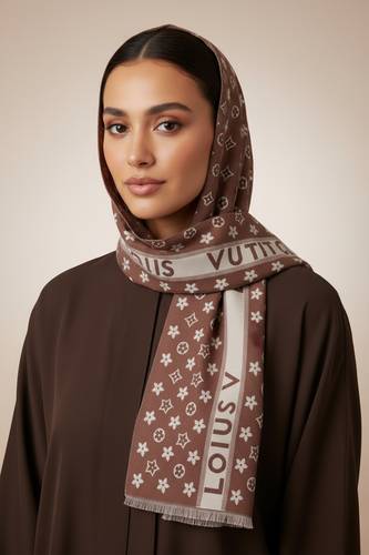 وشاح نسائي