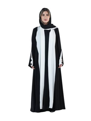 عباية ربع كلوش كريب اسود اضافة ابيض