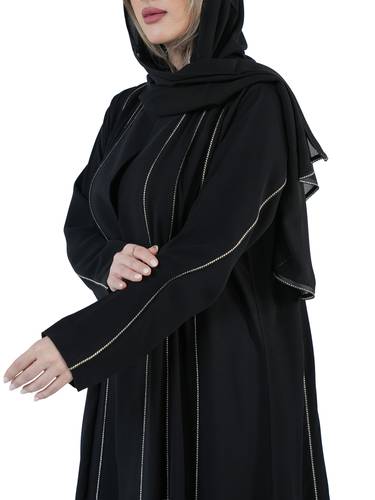 عباية قيطان ذهبي كريب أسود عملي