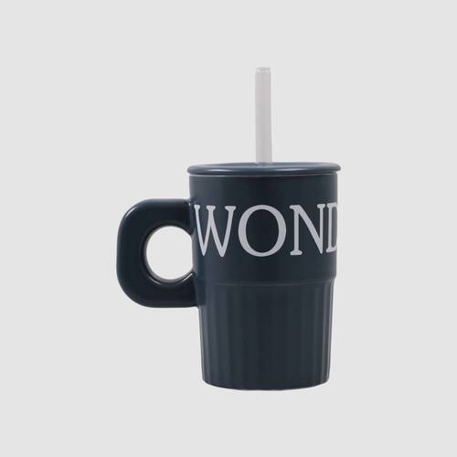 كوب سراميك مع مزاز