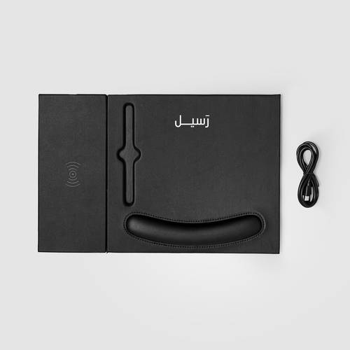 لبادة فأرة مع شاحن لاسلكي 