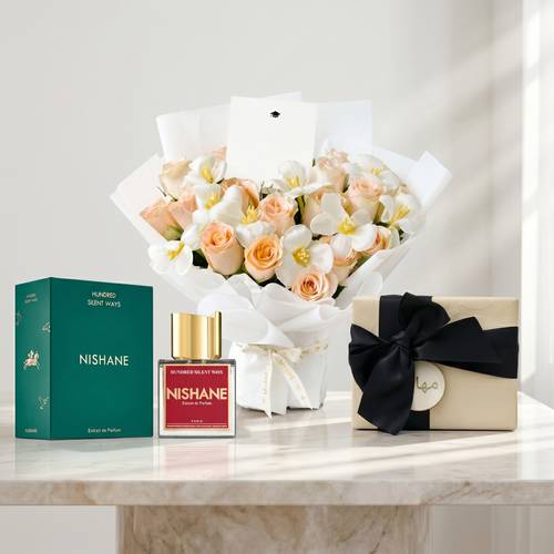 هدية تخرج | عطر نيشاني مع باقة ورد
