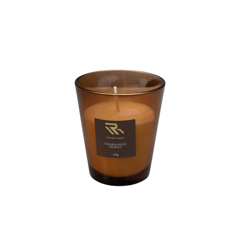 شمعة معطرة Cedar & Sweet Orange 180 جم – مزيج منعش من الأخشاب والحمضيات