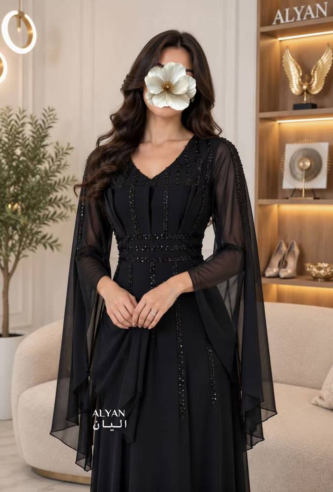 فستان بتطريز عصري