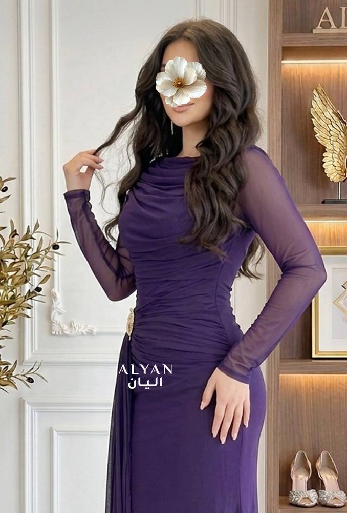 فستان بكسرات عصري ببروش