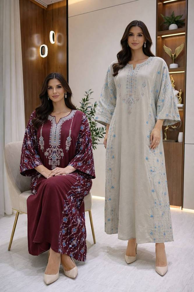جلابية بتطريز ناعم 