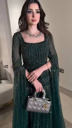 فستان سهره بفصوص براقه