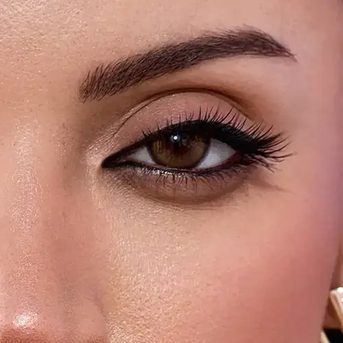 أمارا لافلي فور إيفر عدسات لاصقة ملونة شهرية صحارا - قطعتين