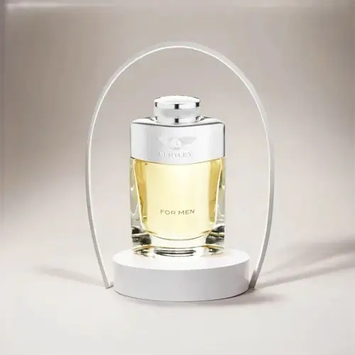 بنتلي فور من عطر رجالي برائحة خشبية أروماتيك فاخرة  أو دو تواليت - 100 مل