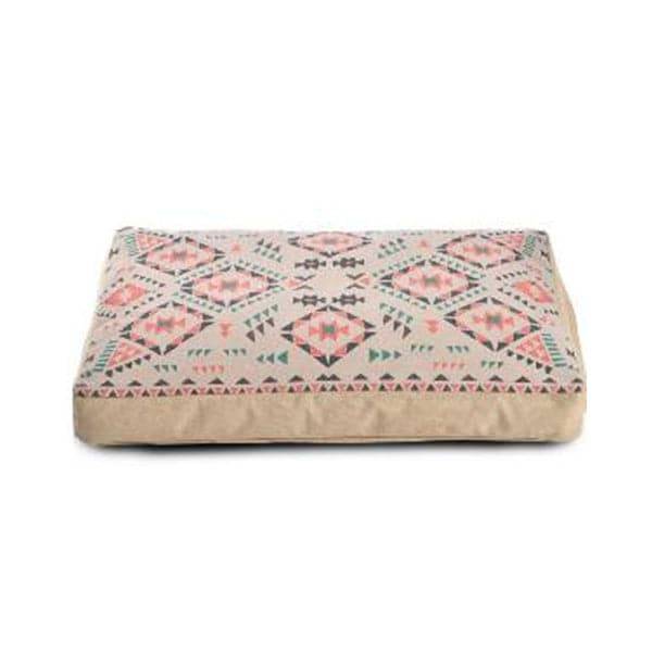 Villain Go rectangular bed with a distinctive pattern for cats