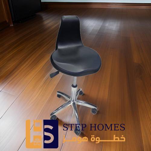 كرسي مكتب دوار اسود بعجلات