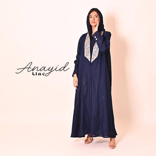 عباية كحلية بنقوش