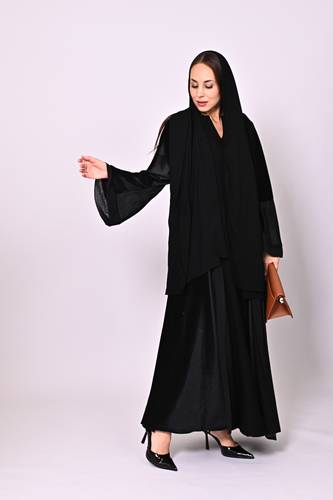 عباية سوداء مخمل 