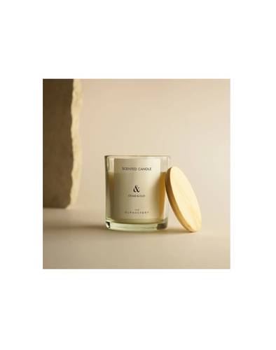  اولفاكتوري شمعة معطرة عود وسيدار ٢٠٠ جم 
