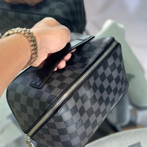 لوي فيتون Toiletry Bag