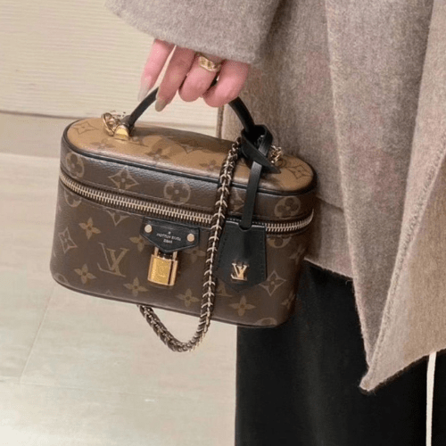 شنطة لوي فيتون Vanity Chain 