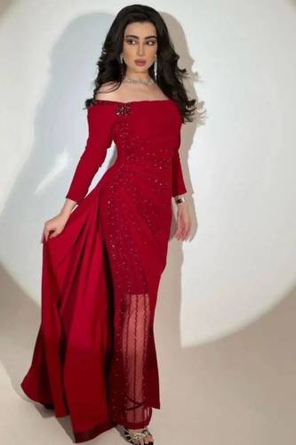 فستان احمر ناعم ماسك علجسم