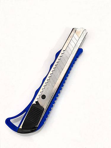 Scalpel cutter
