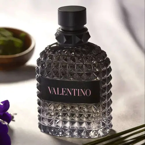 عطر فالنتينو اومو بورن ان روما الرجالي او دو تواليت - 100مل