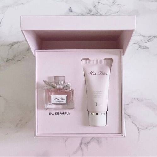 طقم ديور مس ديور او دو بارفيوم عطر 5مل+بودي لوشن 20مل