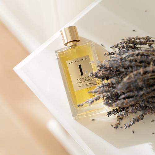 عطر روسيندو ماتيو نمبر 1 بيرجاموت تي ليف ساندال وود او دو بارفيوم -100مل