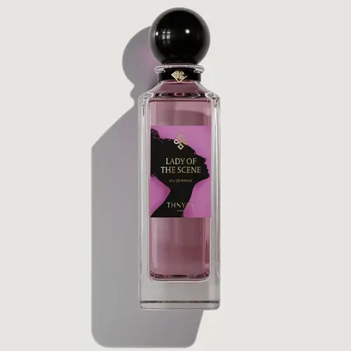 عطر سيدة المشهد من ثنيان للعطور-125مل