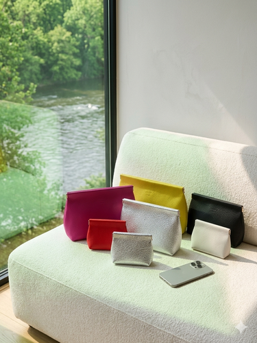 Magnetic Closure Handbag
