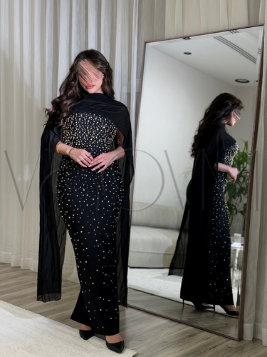 فستان ماكسي مرصع بالكريستال مع وشاح شفاف - اسود 