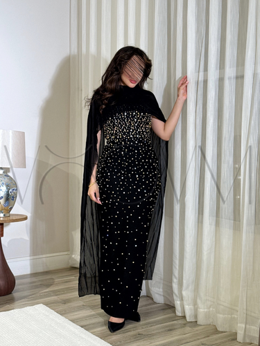 فستان ماكسي مرصع بالكريستال مع وشاح شفاف - اسود 