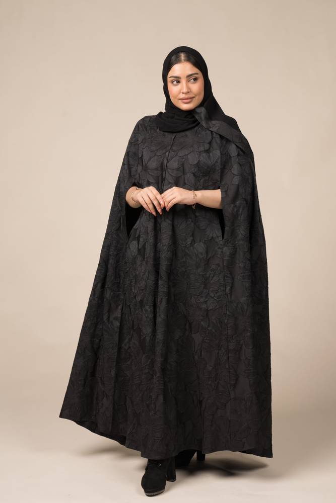 عباية قطري جاكار