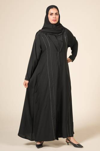 عباية سوداء كلوش بياقة