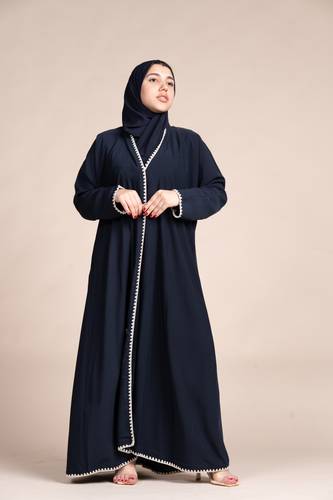 عباية كحلي بتطريز بيج