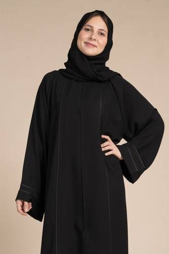 عباية نص كلوش أسود بقيطان وأكمام واسعة