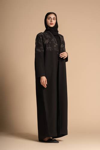 عباية بلايزر بتدخلية مميزه