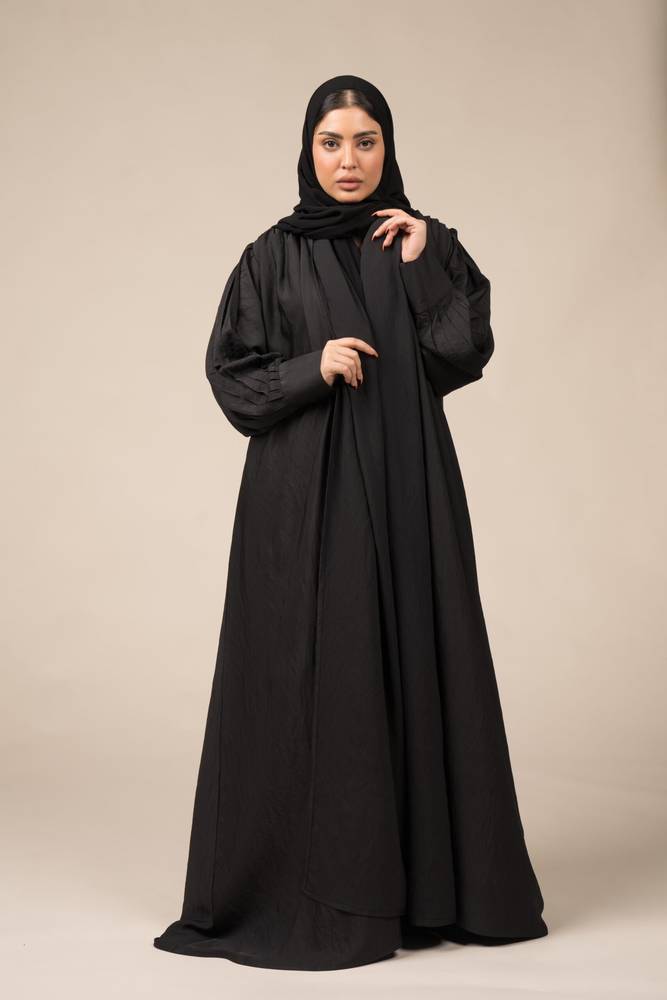 عباية سادة كسرات على الكم و الاكمام