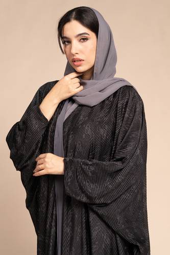 عباية بشت اسود قماش منقوش