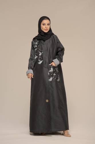 عباية شانتون لف بتطريز وشك وكم قابل لطيء