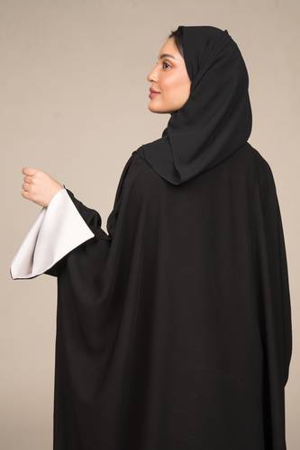 عباية بشت باكمام سكري