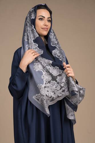 طرحة بوال دانتيل رمادي وكحلي