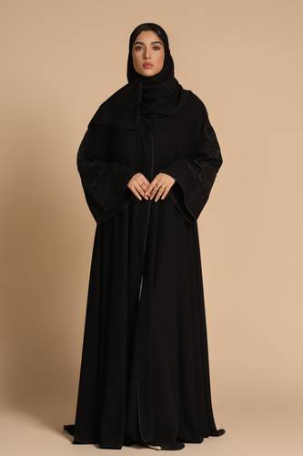 عباية دبل كلوش وتطريز وردات