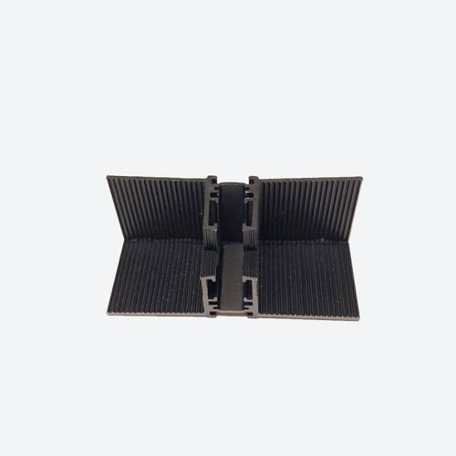 زاوية للتوصيل بين مسارين في السقف RRMEW90/5mm