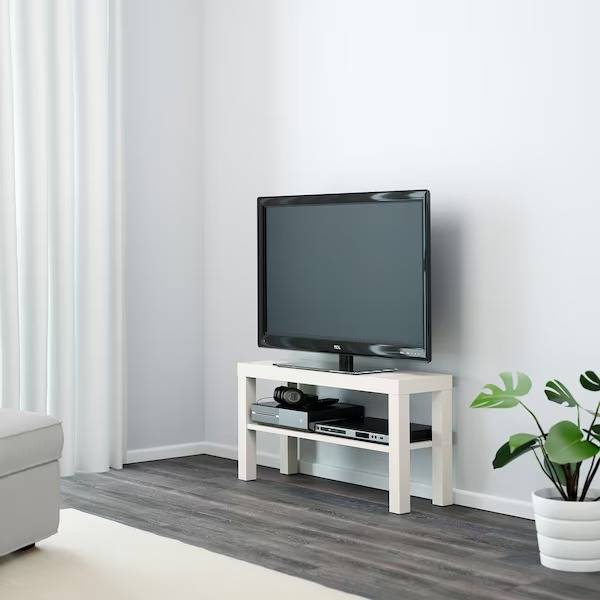 طاولة تلفزيون أبيض‎90x26x45 سم‏