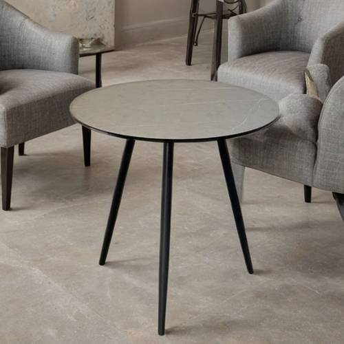 طاولة طعام مقاس 70*70*70 سم